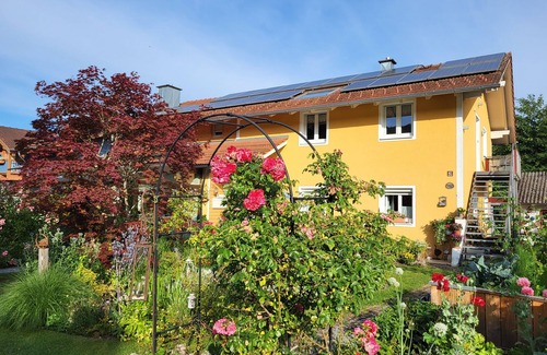 Waging am See Apartment | Charming, spacious vacation apartment near the lake