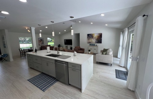 Vero Beach House | Charming Spacious House in Serene Vero Beach Orchid Island