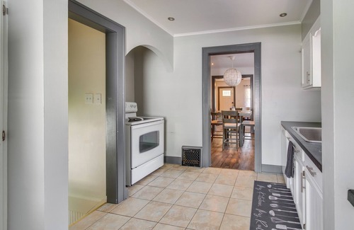 Springfield House | Charming Springfield Home: 2 Mi to Downtown