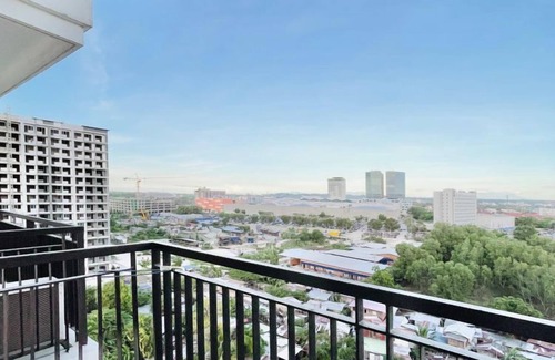 Iloilo Apartment | Charming Stay in Iloilo with Amenities