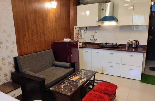 Bullawala Apartment | Charming Stays Homestyle Comfort – Apartments with Kitchens in Dehradun