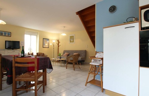 Saint-Pair-sur-Mer Cottage | Charming Stone House near Saint-Pair-sur-Mer Beaches with Terrace, Garden, BBQ, and Internet
