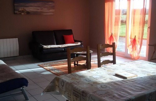 Marcey-les-Greves Cottage | Charming Stone House Near Mount St Michel - Enclosed Garden, Terrace, and BBQ