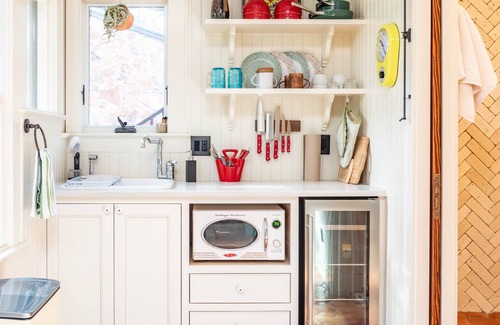 Zilker Cottage | Charming stone cottage, walking distance to nature & shops