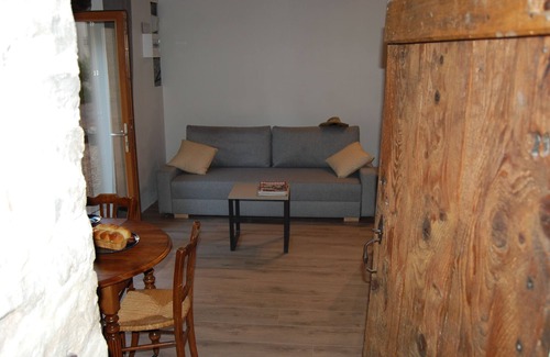 Remigny House | Charming stone house near Santenay, in the heart of the vineyards