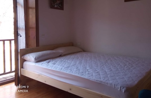 Pla de l'Ermita Apartment | Charming studio with views