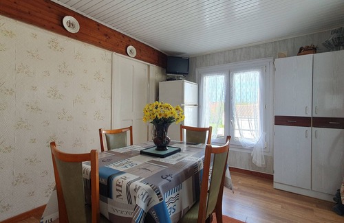 LʼAiguillon-sur-Mer House | Charming Studio for 2, Close to Market & Beach in Sunny Vendée