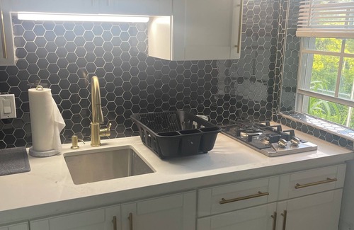 Mandeville Apartment | Charming studio apartment in Mandeville Manchester