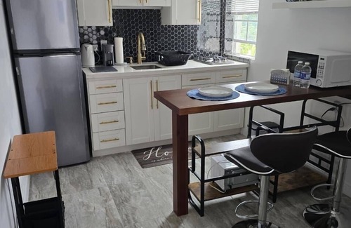 Mandeville Apartment | Charming studio apartment in Mandeville Manchester
