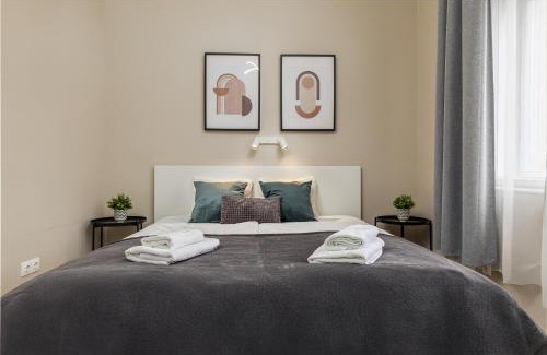 Erzsebetvaros Apartment | Charming Studio Apartments in Central Budapest