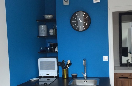 Rodez Apartment | Charming Studio at the foot of the Cathedral