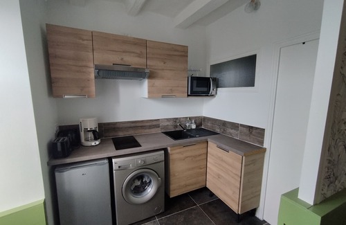 Le Vieil-Bauge Apartment | Charming studio at the foot of the twisted bell tower