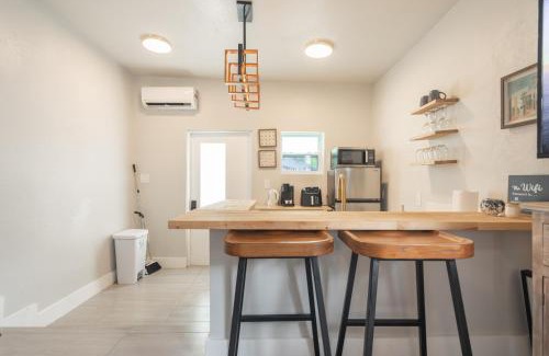 Allapattah Apartment | Charming Studio in Miami with Parking and Patio