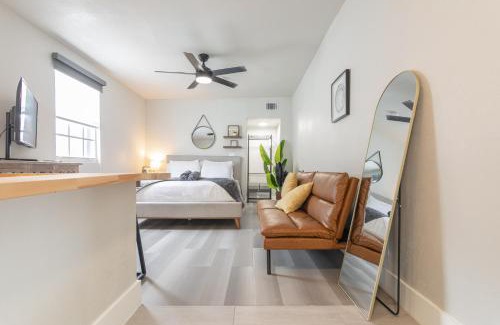 Allapattah Apartment | Charming Studio in Miami with Parking and Patio