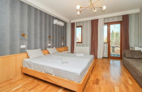 Avlabari House | Charming Studio In Old Tbilisi- By Wehost