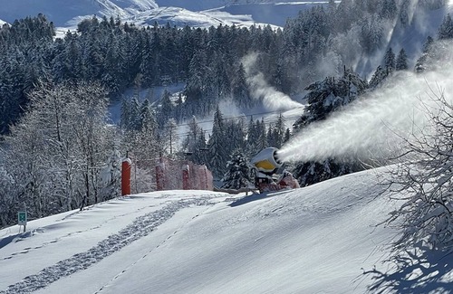 Laveissiere Apartment | Charming Studio Near Ski Slopes with Great Amenities