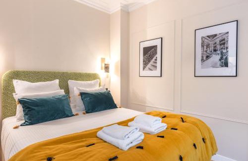 Quartier des Grandes-Carrieres Apartment | Charming Studio with terrace - Near Montmartre