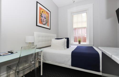 Beacon Hill Apartment | Charming & Stylish Studio on Beacon Hill #2
