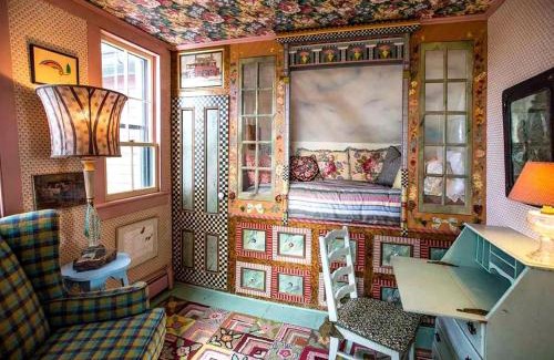 Town of Ledyard House | Charming Suite with Private Roof Deck near Ithaca, New York