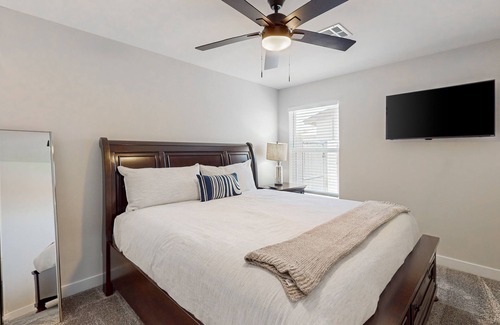 Villa De Paz House | Charming Sunny Phoenix Hideaway