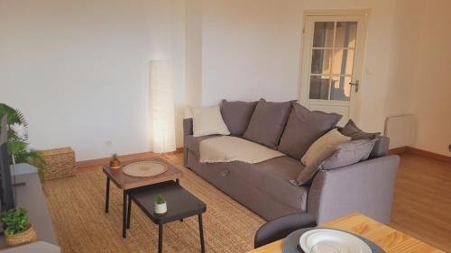 Frouzins Apartment | Charming T2 in Frouzins