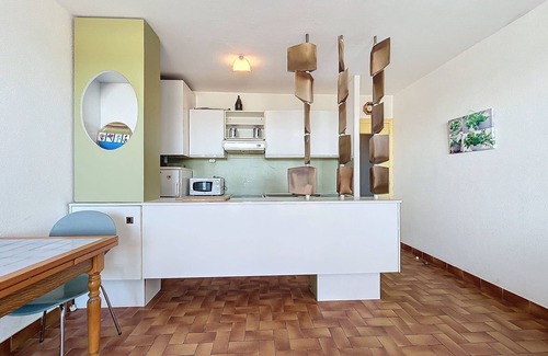 Port-la-Nouvelle Apartment | Charming T2 with terrace on the seafront