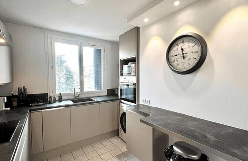 Jean Moulin - Marius Berliet Apartment | Charming T3 with balcony in Lyon Monplaisir