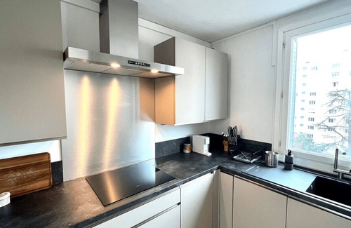Jean Moulin - Marius Berliet Apartment | Charming T3 with balcony in Lyon Monplaisir
