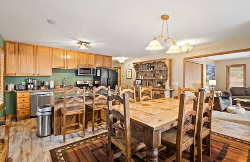 Ouray Condo | Charming Top Floor Downtown Ouray Retreat | Spectacular Views