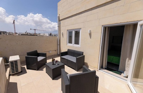 Msida House | Charming townhouse, fully airconditioned in central Imsida.