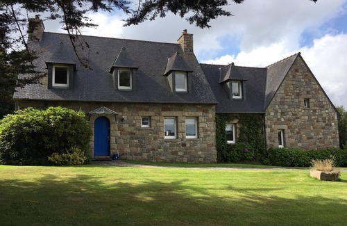 Cite House | Charming traditional house ideally located in a quiet area near the beach
