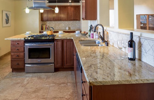 Albuquerque House | Charming Tranquil ABQ Home - Nob Hill, UNM