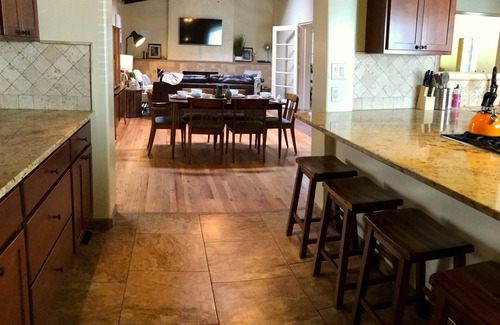 Albuquerque House | Charming Tranquil ABQ Home - Nob Hill, UNM