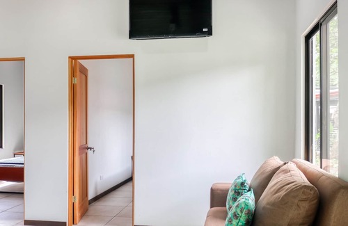 Dominicalito Villa | Charming & tropical dog-friendly beach escape with patio - near beaches & trail
