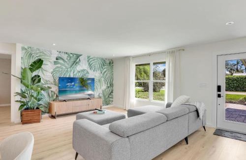 East Naples House | Charming Two-King-bedroom house in delightful Naples