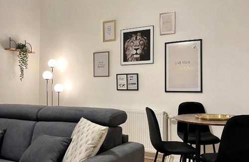 Ukkel Apartment | Charming Uccle - 1 Bedroom APT Brussels