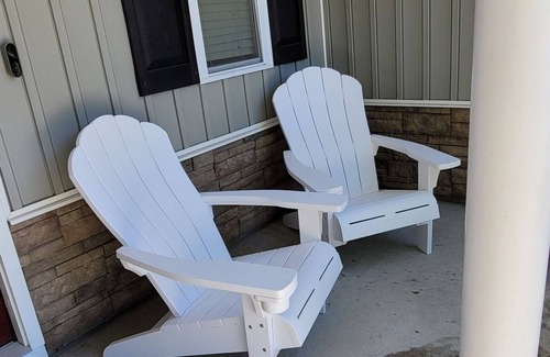 Sneads Ferry House | Charming vacation home, minutes to N. Topsail