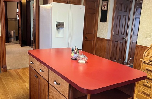 Fairbank House | Charming Victorian 4-bedroom, 2-bathroom house in Fairbank, IA, sleeps 8.