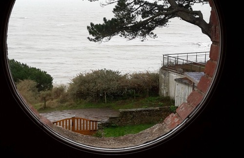 Saint-Marc-sur-Mer House | charming villa, exceptional sea view, with tuned piano, 6-8 people.