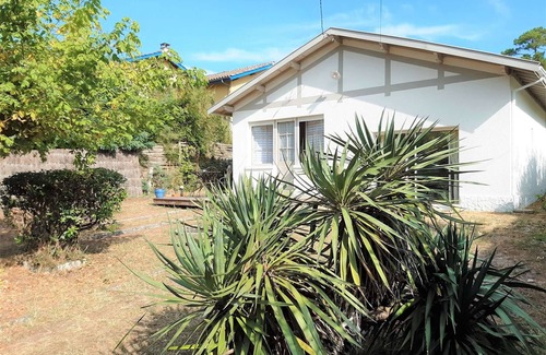 Claouey Villa | Charming Villa Near Arcachon Beach, Claouey