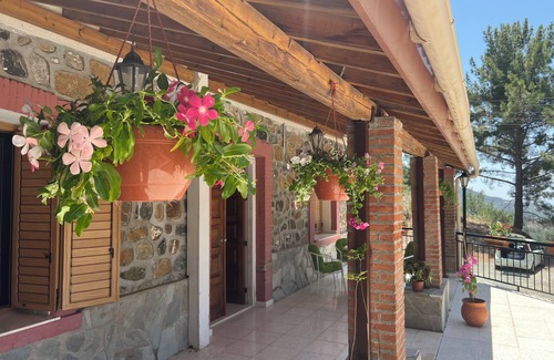 Platres Villa | Charming Villa in Pano Platres, Cyprus - Your Home Away From Home