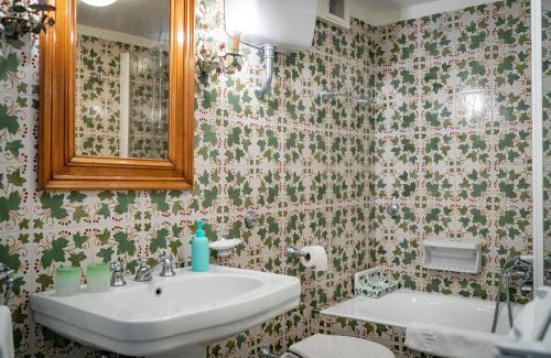 Capri Villa | Charming Villa
