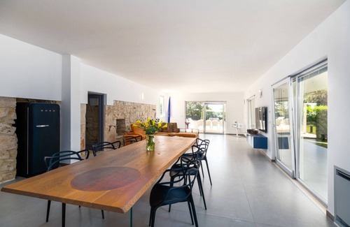 Gioia del Colle Villa | Charming villa in Puglia with garden, barbecue, wood oven and private pool