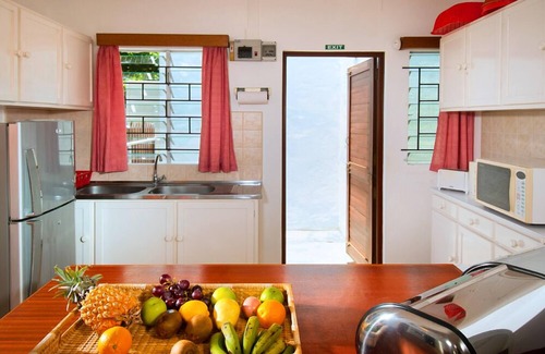Trou d'Eau Douce Villa | Charming villa, beachfront, family welcome, very good price