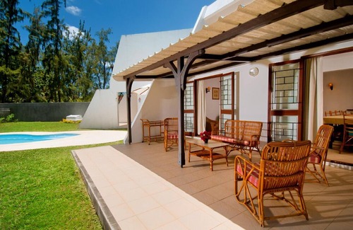 Trou d'Eau Douce Villa | Charming villa, beachfront, family welcome, very good price