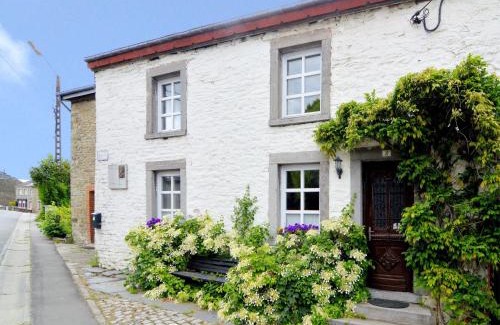 Paliseul House | Charming Villa, Paliseul