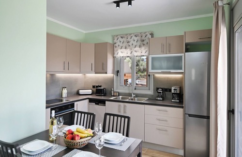 Lefkada Town Villa | Charming Villa Penelope with Private Pool walking distance to Lefkada town