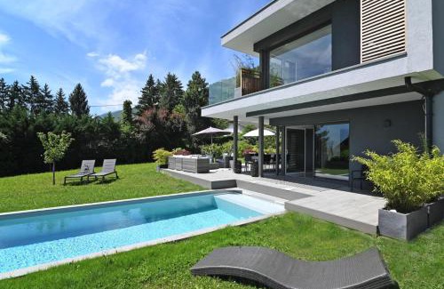 Sevrier Villa | Charming villa with pool lake view 10 minutes from the city center