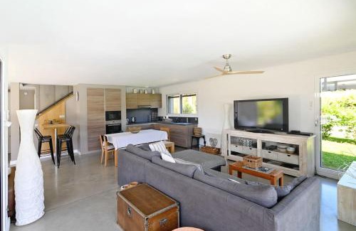 Sevrier Villa | Charming villa with pool lake view 10 minutes from the city center