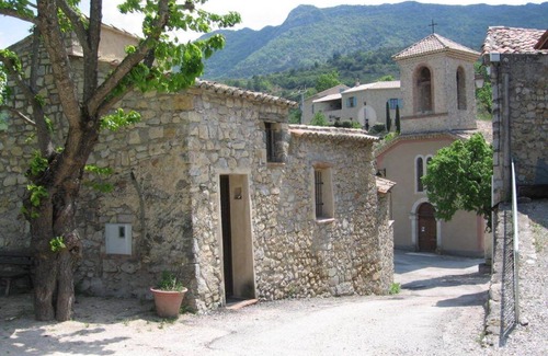 Montaulieu House | Charming village house